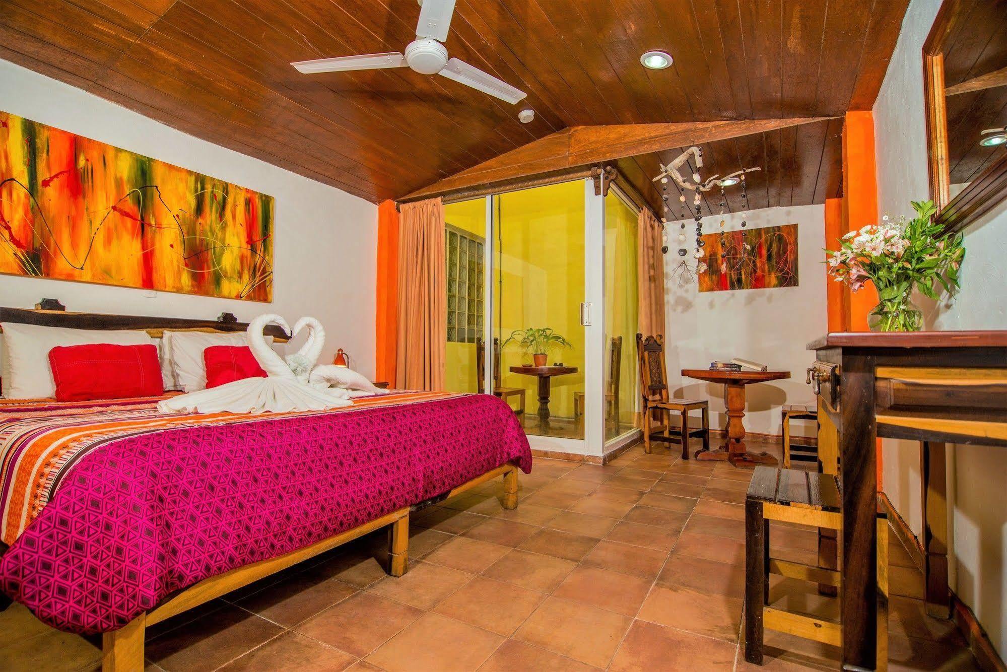 Hotel El Hormiguero Playa del Carmen